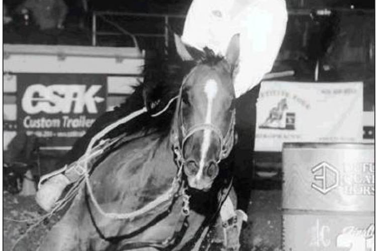 Local barrel racer notches OKC win