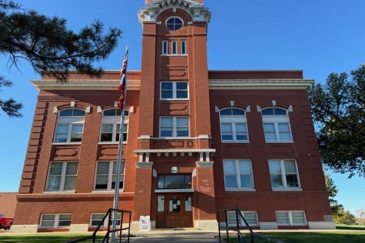 Early voting continues at Hemphill County Courthouse