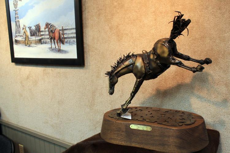 Sculpture and painting by Garry Leddy