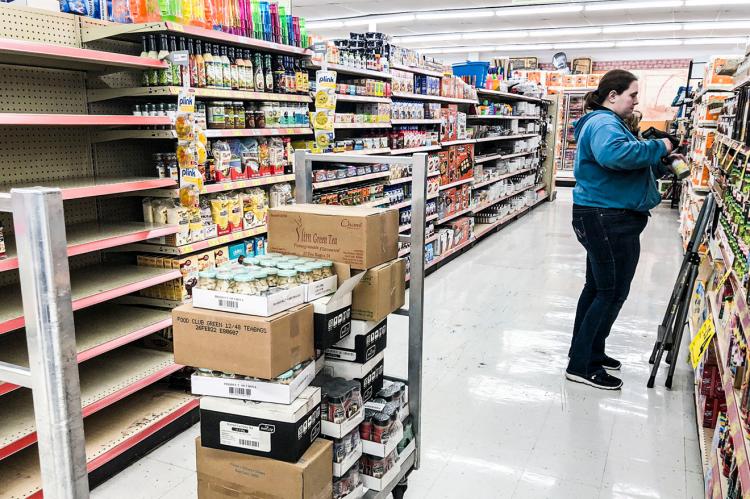 Lowe's Grocery Store