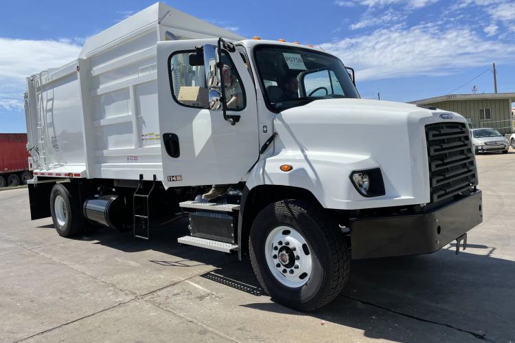 City of Canadian Trash Truck