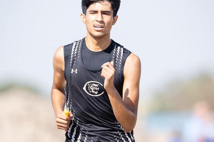 Wildcat XC runner Juan Vargas