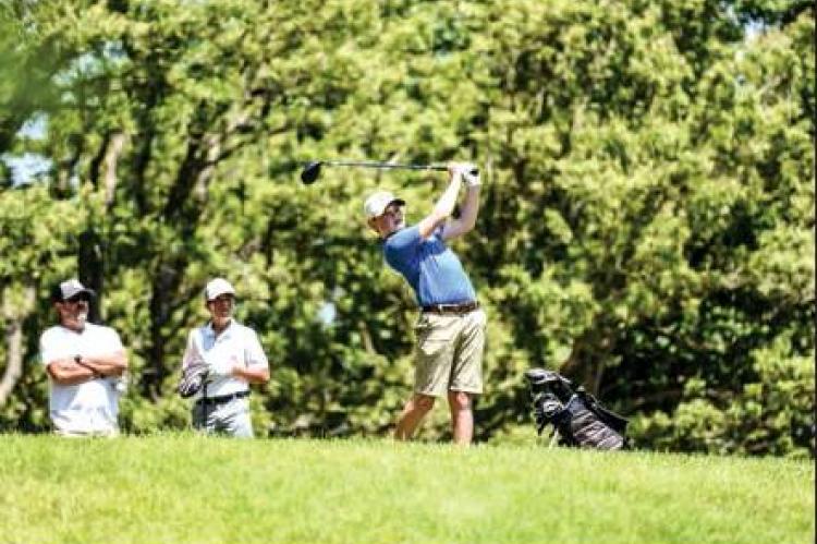 CANADIAN GOLFER BEN BRYANT TEEING OFF ON HOLE NO. 1