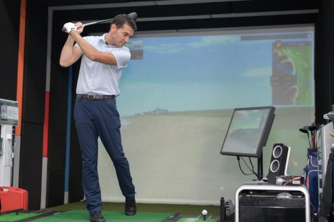 Driving range simulator