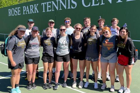 Wildcat and Lady Cat Tennis teams