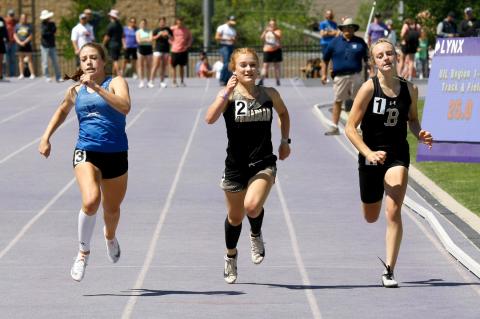 Samantha Krehbiel finishes a very close second in the 100-meter dash