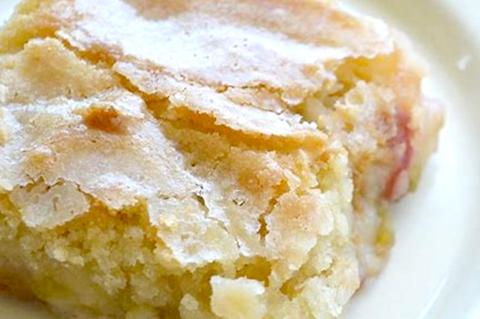 Old-Fashioned Rhubarb Pudding Cake