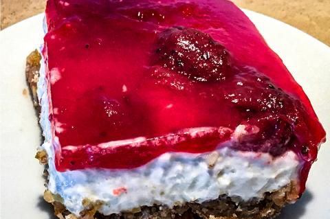  Judy’s Strawberry Pretzel Salad