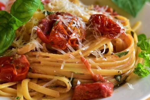 Roasted Cherry Tomato Pasta