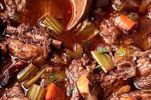 Red Wine-Braised Short Ribs
