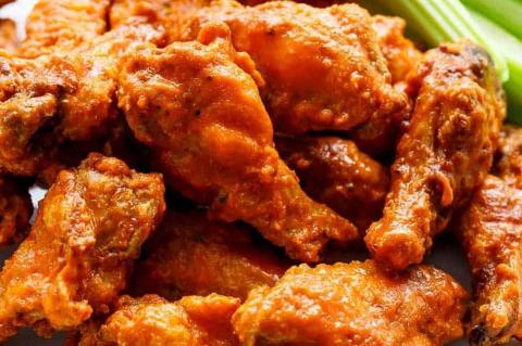 Crispy Buffalo Chicken Wings