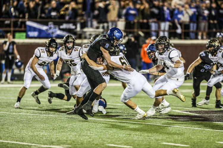 Gunter Quarterback Hut Graham (#2) was going nowhere, as the Wildcat D (#22 Jake Krehbiel, #55 Rhet Pennington, #58 Saul Escamillo, #61 Colton Cooper, #44 Stephen Pulliam and #42 Israel Guerrero) held the Tiger offense to only 300 total yards Friday night. M