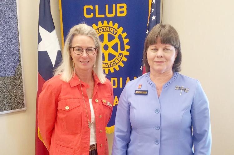 Rotarian Anna Booze and Rotary District 5730 Governor Bonnie Pendleton