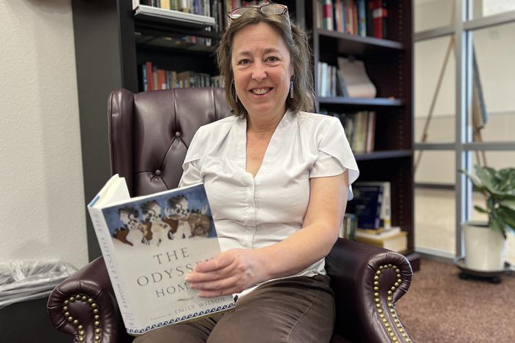 Great Books discussion leader Dr. Bonnie Roos