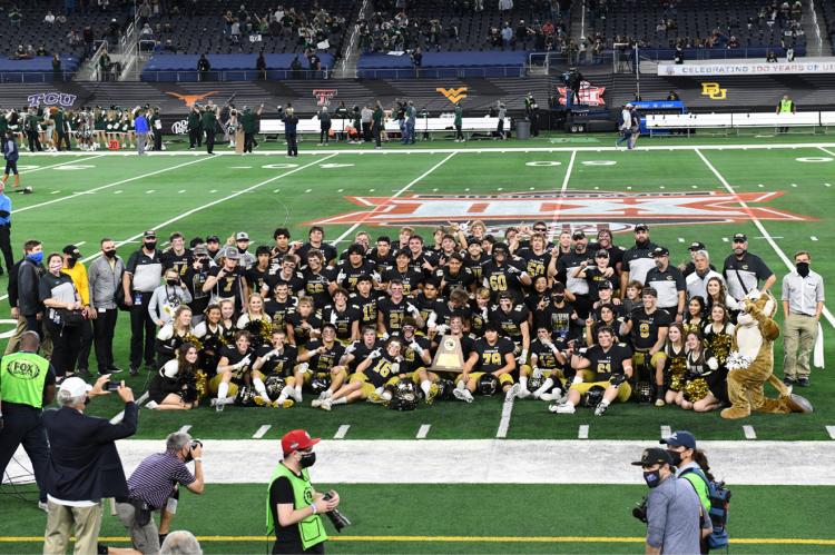 2020 Class 3A DII State Champion Canadian Wildcats