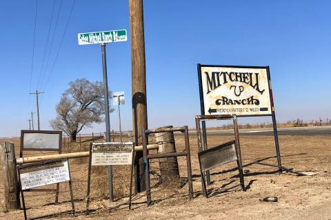 The turnoff to Mitchell Ranch Road