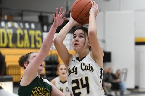 Ella Walser (24) eyes the basket in Canadian's 69-28 win over Highland Park last Tuesday