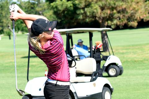 Hannah (Anderson) Sørensen on the fairway during the 2019 Fight Goes On Golf Scramble